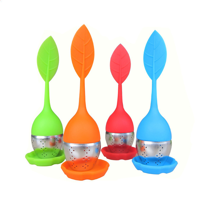 Wholesale Kitchen Outdoor Leaf Shape Stainless Steel Tea Strainer Ball Filter Tea Infusers With Silicone Handle