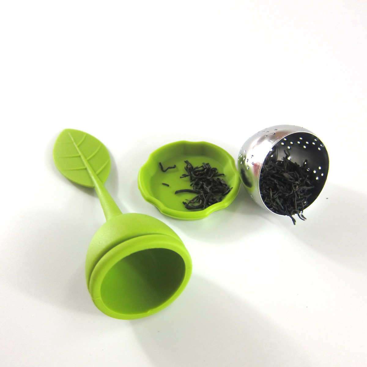 Wholesale Kitchen Outdoor Leaf Shape Stainless Steel Tea Strainer Ball Filter Tea Infusers With Silicone Handle