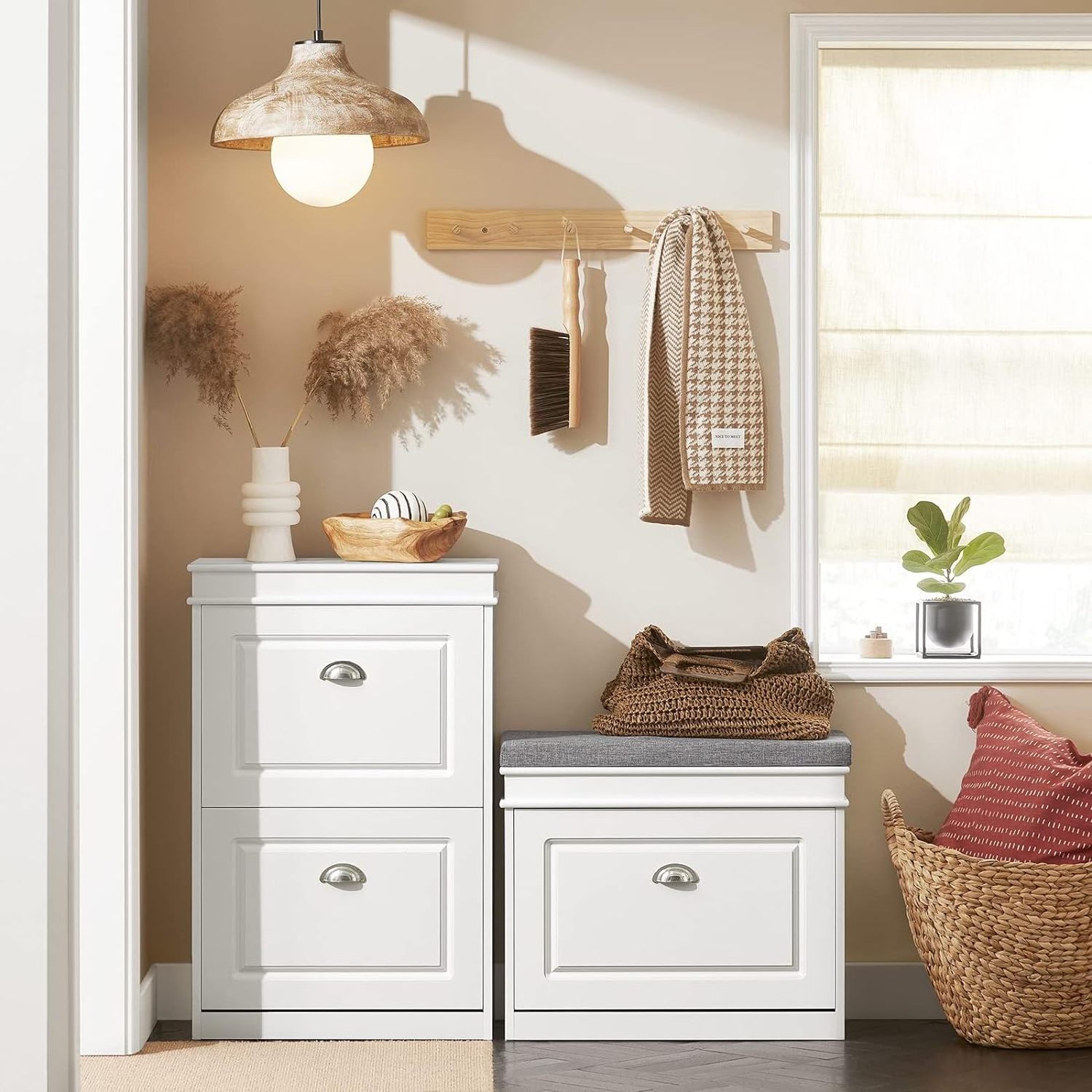 Modern Furniture White Hallway Shoe Bench, Shoe Rack, Shoe Cabinet with Flip-Drawer and Seat Cushion