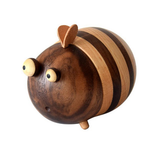 Home Decor Wooden Crafts Creative Wood Bee Toothpick Holder Pick tooth Box Storage Box Desktop