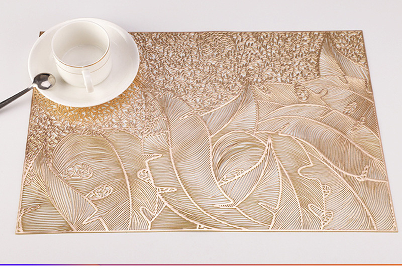 2023 Wanmei new design Vinyl PVC Table Decor Metallic Gold Charger Placemats