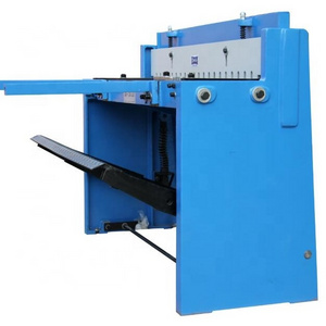 Q01-1.5x1320 Manual Foot Sheet Metal Shearing Machine