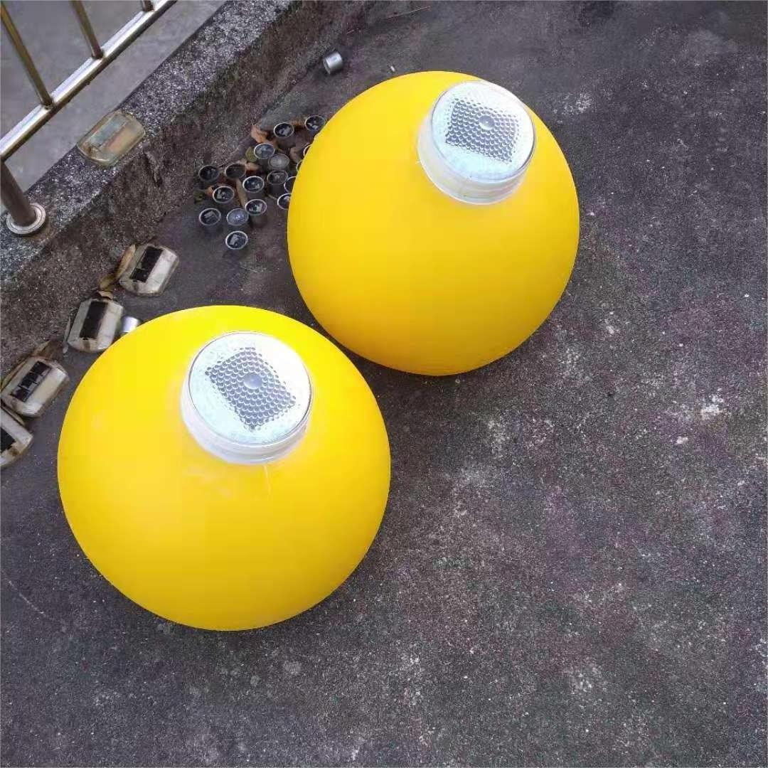 ZHANHONG Marine floating barrier ball with solar light warning buoy channel buoy plastic floating ball