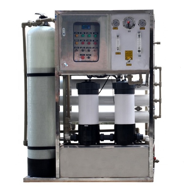 200L/H Mini Watermaker Seawater Desalination Plant Salt Water Desalination System For Boat