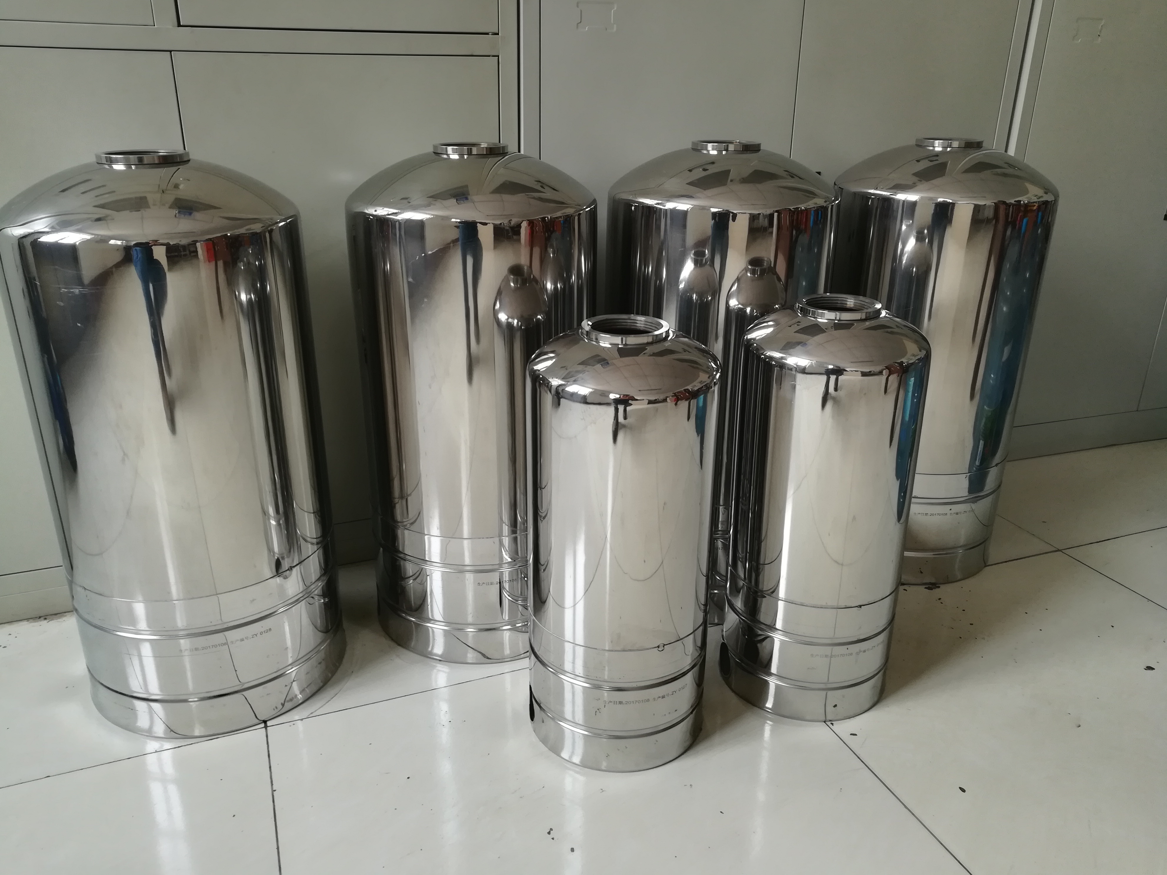 Factory direct sales blast stainless steel 304 /316  resin softening tank 1054 water  filters housing