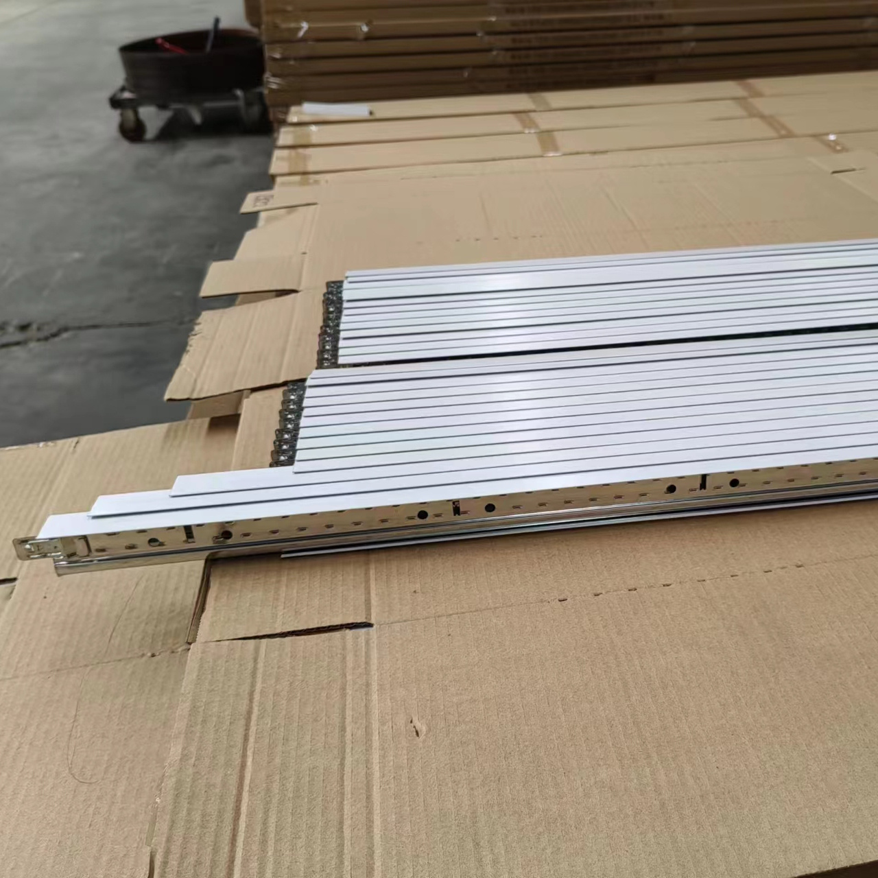 Drywall Metal Channels Profile Materials Ceiling T Bar T Shaped Ceiling Keel Grid ceiling grid t bar clips for solid rods