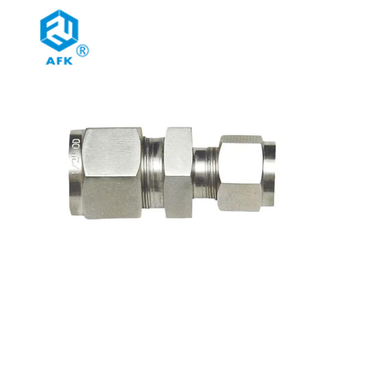 Straight Reducing Fitting Stainless Steel 316 Double Ferrule Tube Fitting 1/4in Ferrule x 1/8in Ferrule