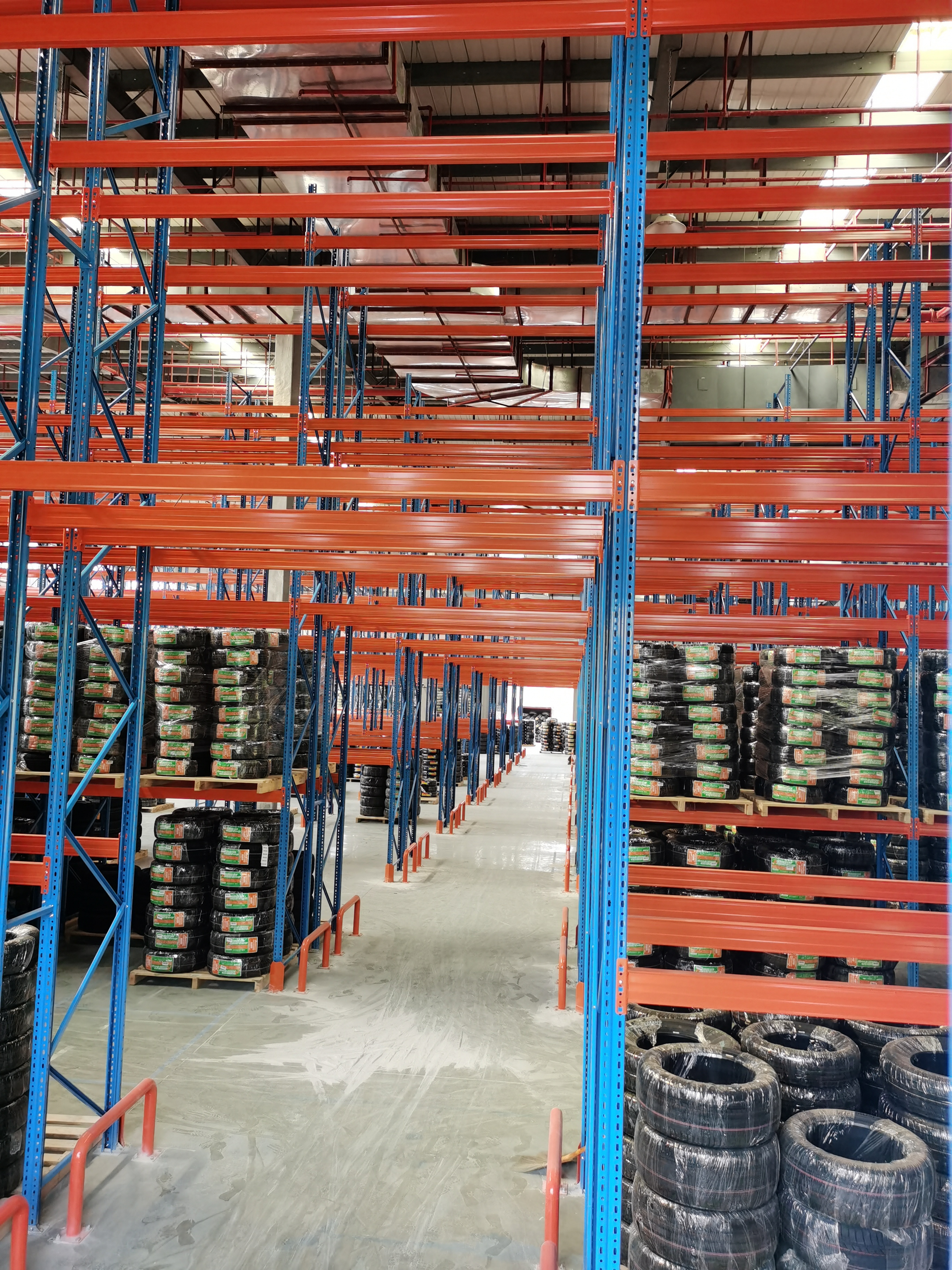 Tyre Storehouse Shelves  Garage 4 tier  stainless steel shelves