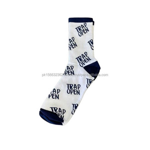 High Quality Socks With Grips For Unisex Winter Socks Sports Wear Compression Socks Customised