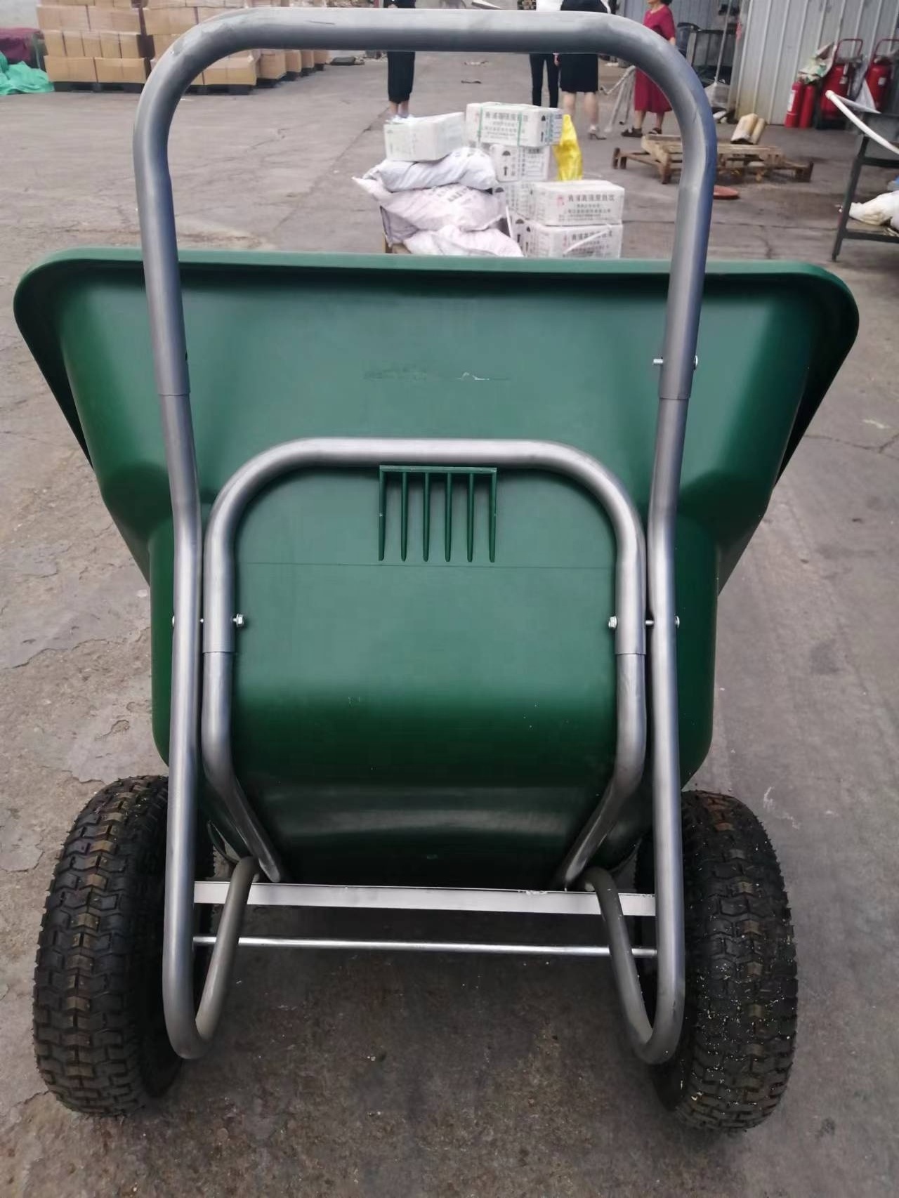 directly factory manufacturer wholesale price big plastic tray bucket tub heavy duty wheelbarrow for garden and construction