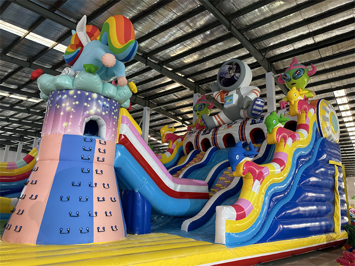 Commercial Playground hot sale frozen 30 foot tall bouncy inflatable water slide inflatable castle with slide bouncy