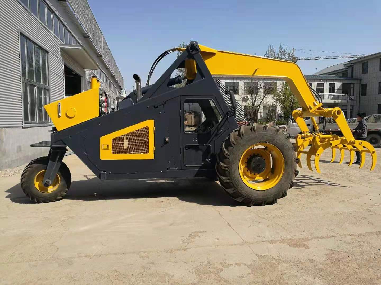 1000kg capacity three wheel bell loader with sugar cane grapple