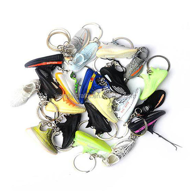 WD wholesale chicago 3d mini sneaker key chain tennis shoe key chain with box