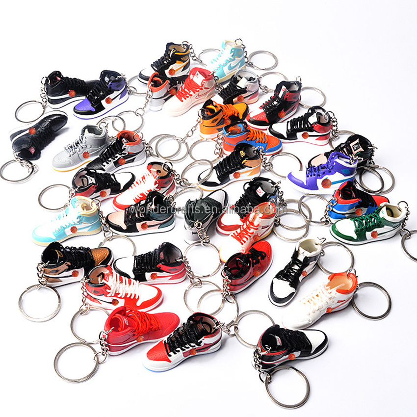 WD wholesale chicago 3d mini sneaker key chain tennis shoe key chain with box