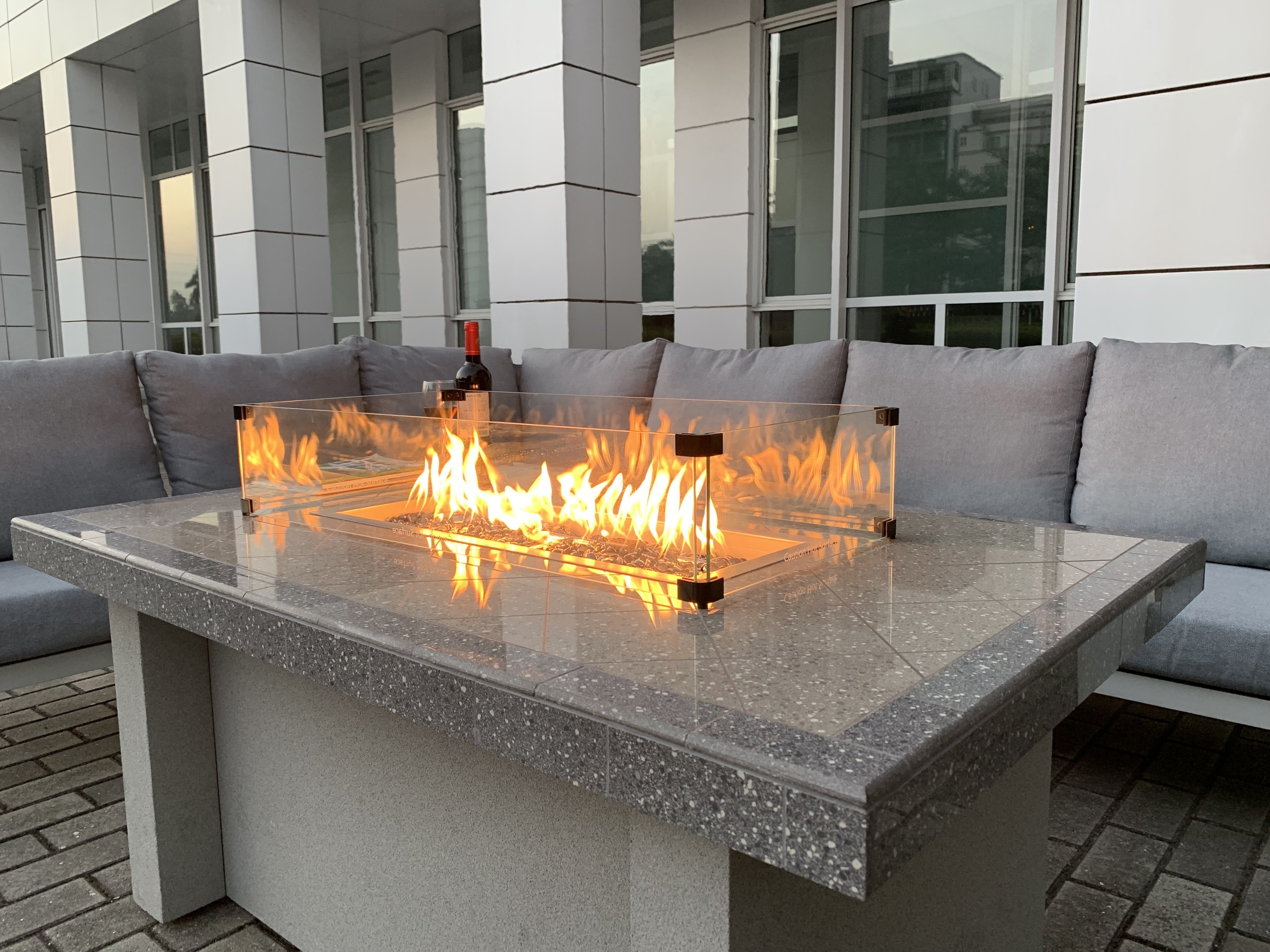 2019Square Outdoor Aluminum Gas Fire Pit table