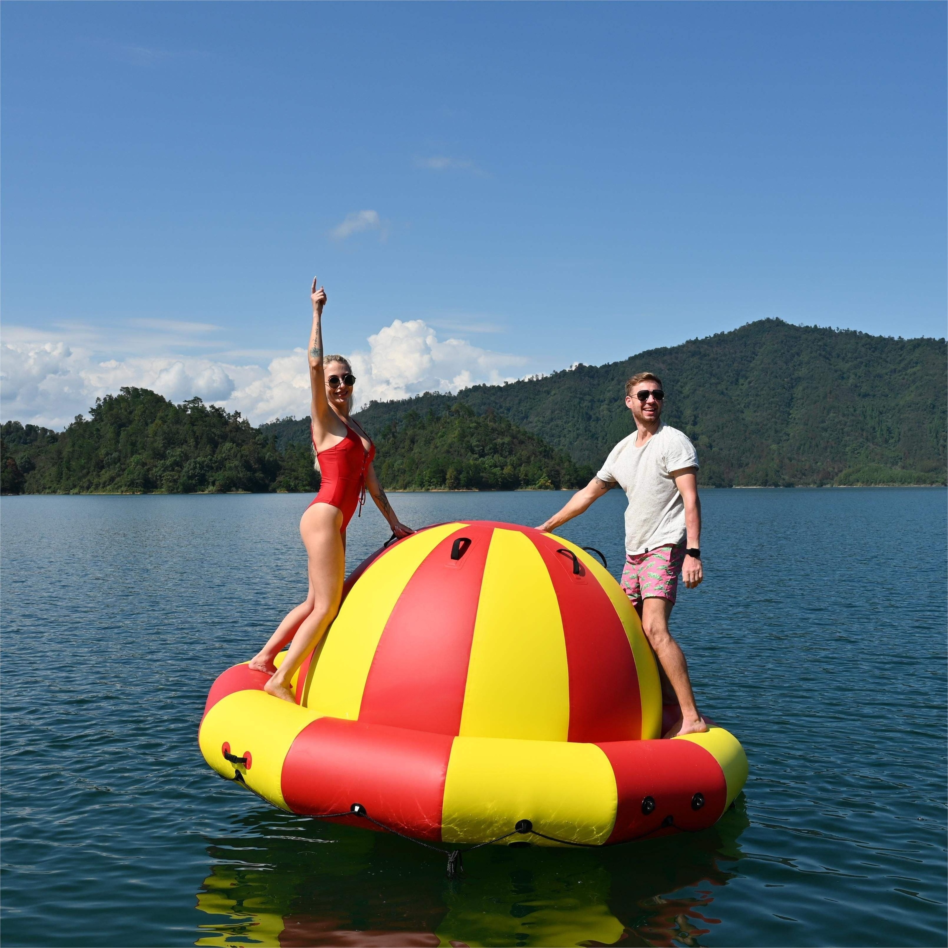 Water Sport Game Play Equipment Inflatable Disco Boat Inflatable Dock Inflatable Flying Spinner Towable Tube