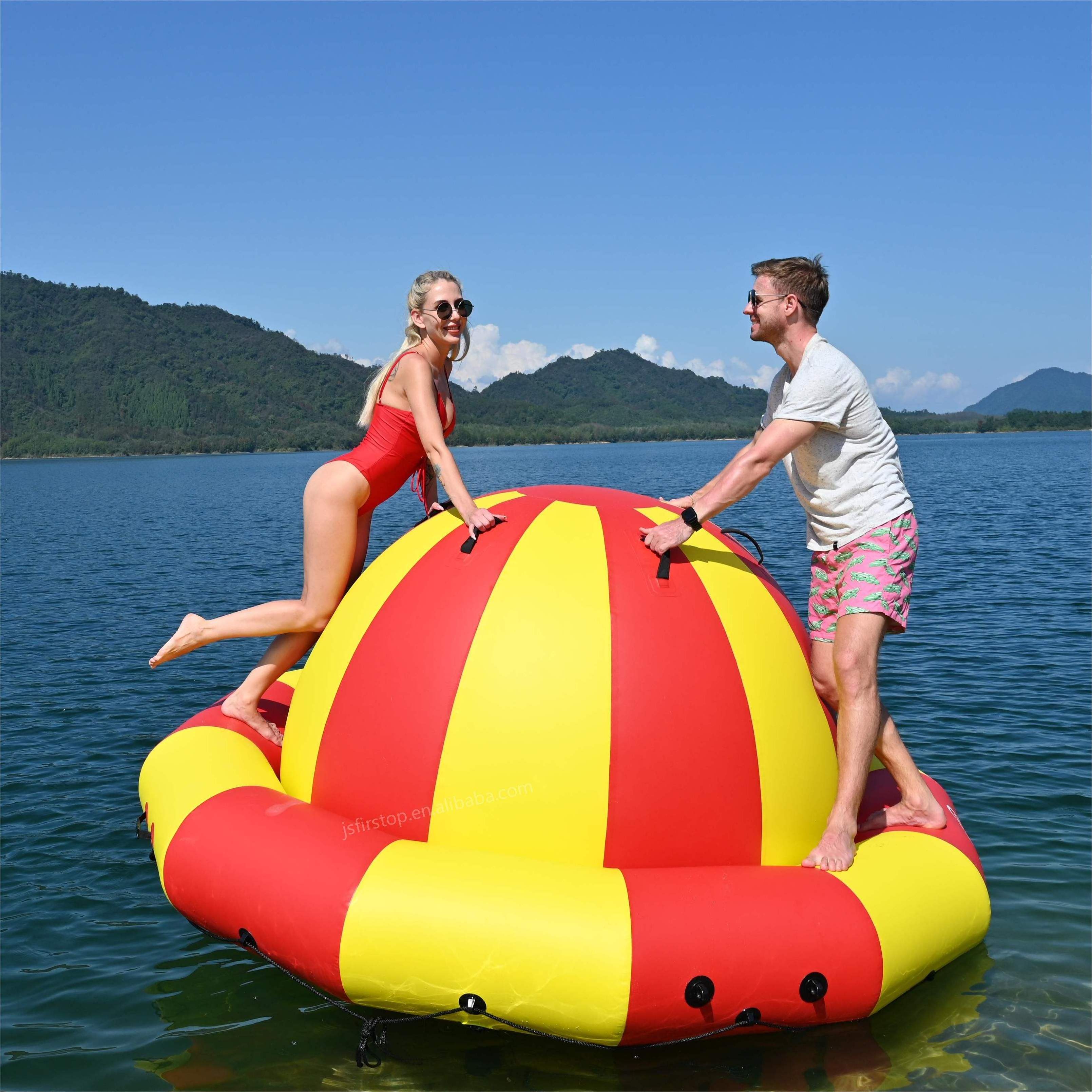 Large Outdoor Inflatable Water Toys Inflatable Towable Tube Human Gyroscope Rides Inflatable Water Spinner Toy