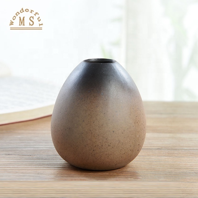 High quality mini ceramic vase tabletop decor rose flower vase thin neck for living room desktop home interior classical vases