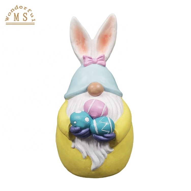 Novel Gifts Ornament Easter Egg Shape Gnome Figurine for Easter Holiday Party Resin Europe OEM Folk Art Elephant Figurines FAIRY