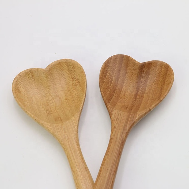 Mother's Day Gift Wholesale Love Spoons Eco-friendly Kitchen Bamboo Acacia Wood Heart Spoon Heart Shaped Wooden Spoon