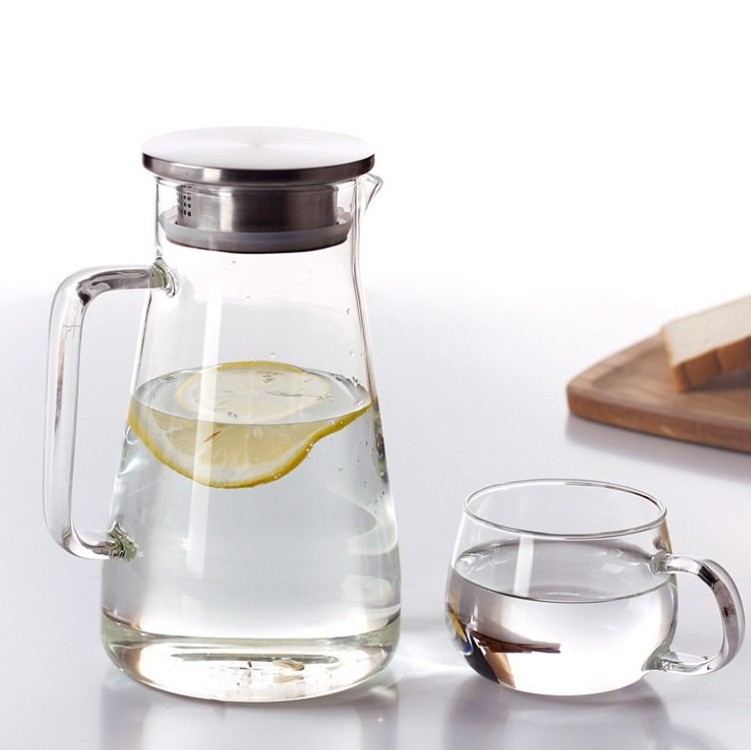 Water pitcher glassware Eco-Friendly Borosilicate Glass Water Pitcher Carafe Water Decanter with Stainless Steel Lid Stopper