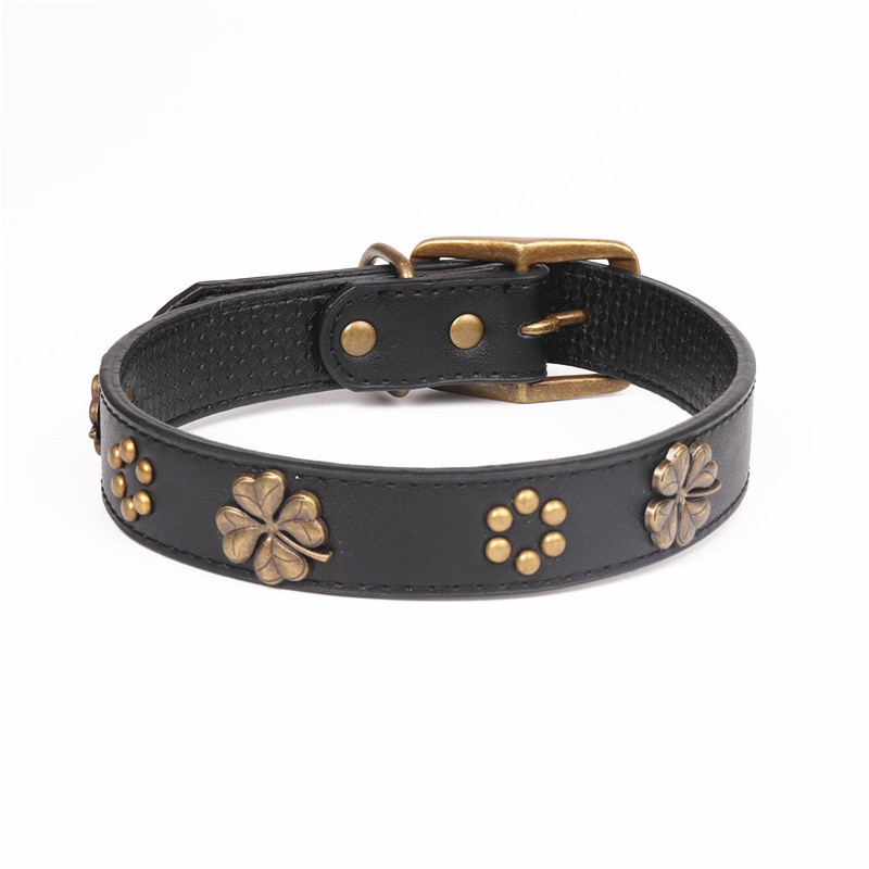 2023 Wholesale High-Quality First-Layer Leather Material Four-Leaf Clover Collars Designer Luxury Custom Dog Collar