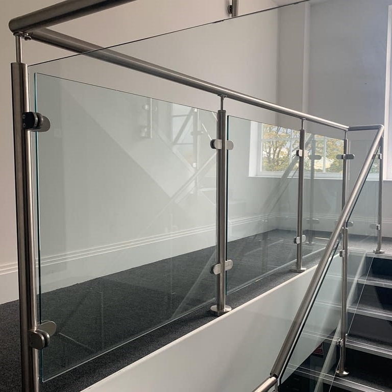 Indoor glass railing systems with tempered glass fence panels