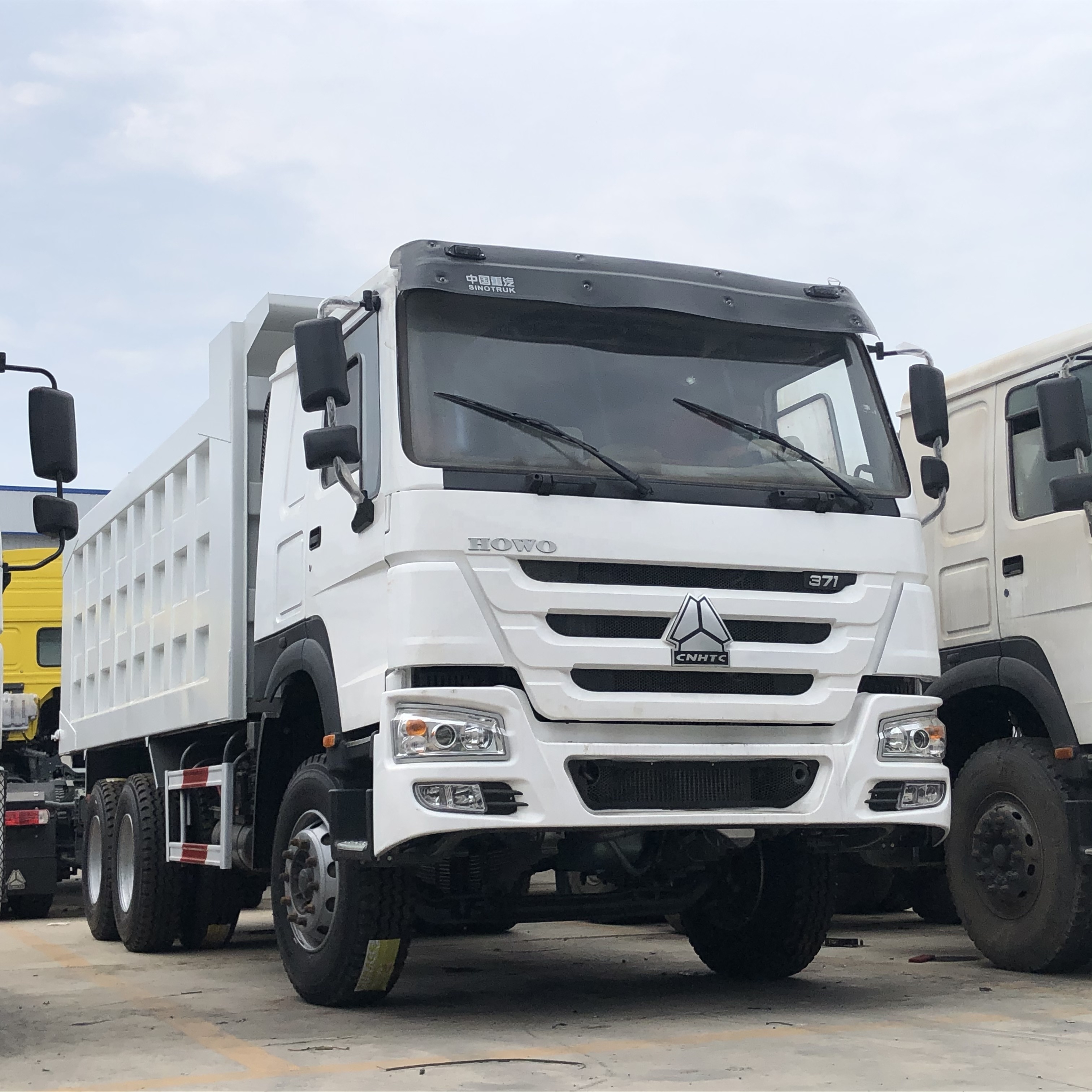 Hot selling howo 15 ton dump truck 371hp 10 wheel dump truck cheap price used dump truck for sales