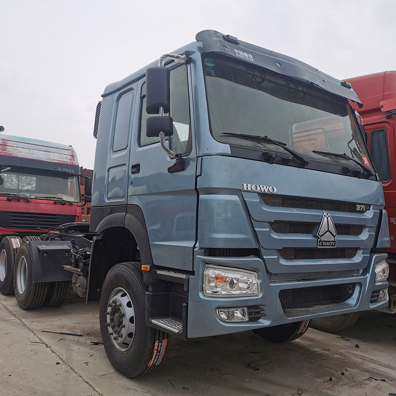 Sinotruk Used tractor howo 6x4 Tractor 375hp china low price tractor truck for sale