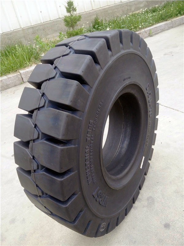 hot sale harbour tires, famous brand 5.50-15 6.00-9 650 10 700 12 forklift solid tire