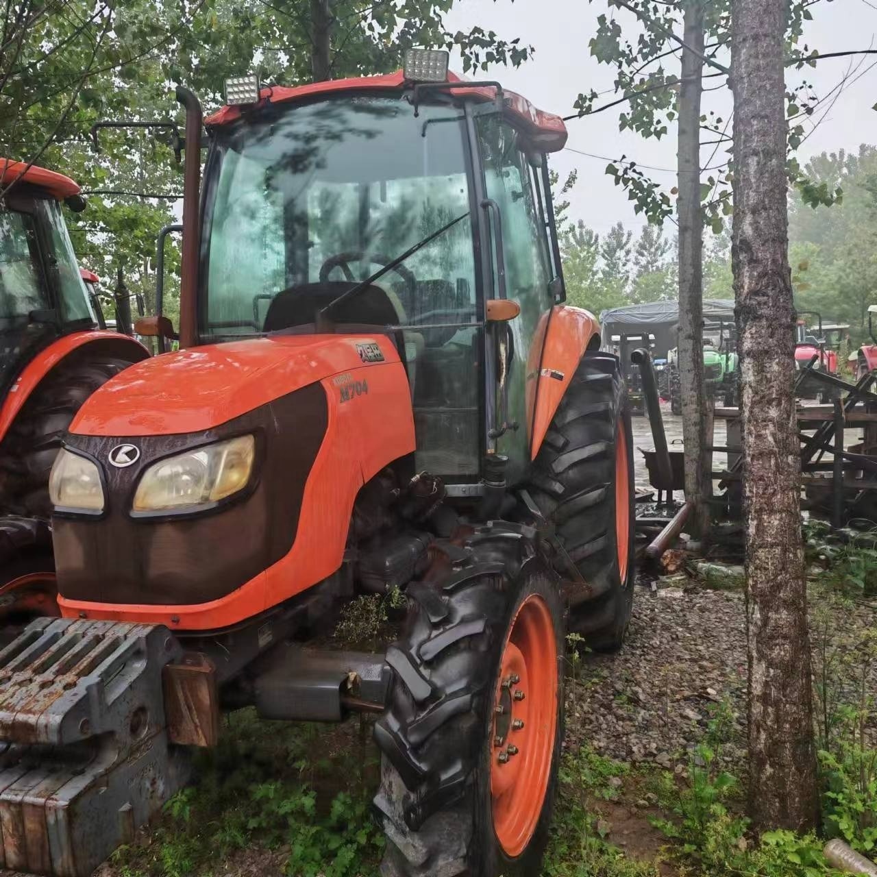 cheap 70HP 4x4 farm tractor KUBOTA