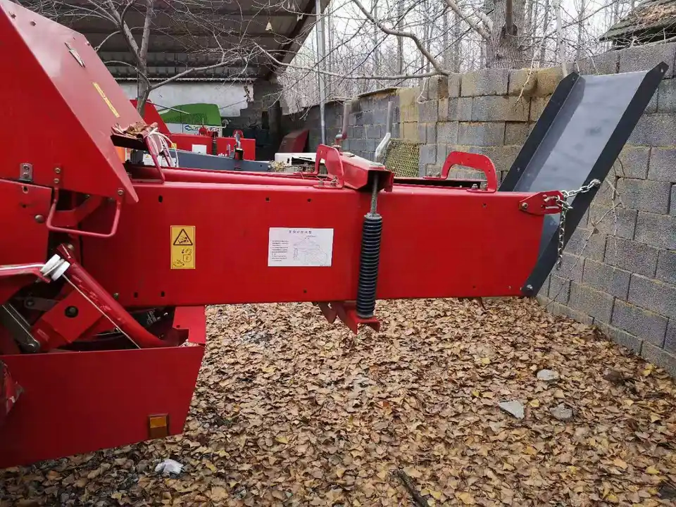 Used Massey Ferguson and Baler MF1840S 1840 1840F 1840P Agricultural baler machine for tractor 80hp 90hp 100hp 120hp 130hp 150h