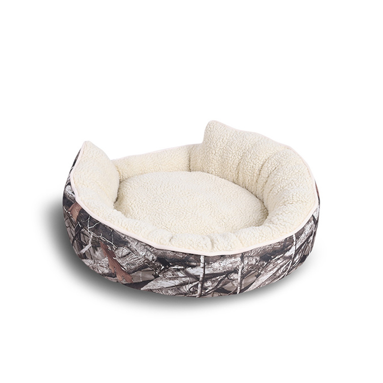 free samples custom chew proof durable CAMO fabric rectangle dog bed anti slip fluffy small sofa pet couch bed