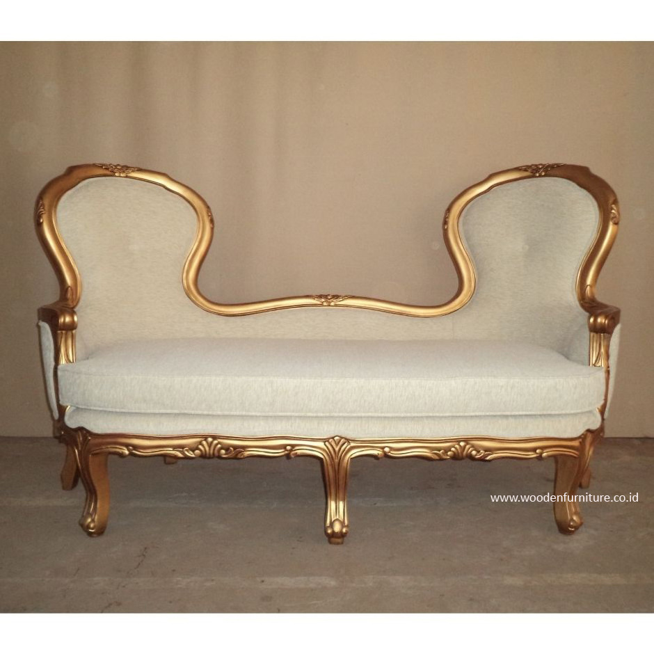 French Provincial Living Room Furniture Antique Reproduction Sofa