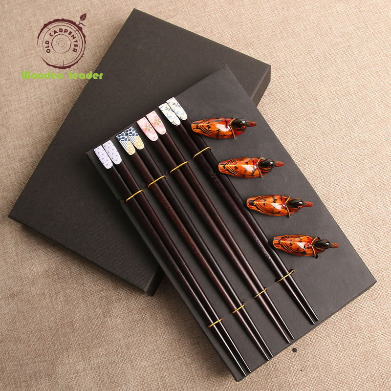 High Quality Japanese Style Gift Set Customized Recycled Eco Healthy Wooden Ramen Sushi Snack Chopstick Set for Eating