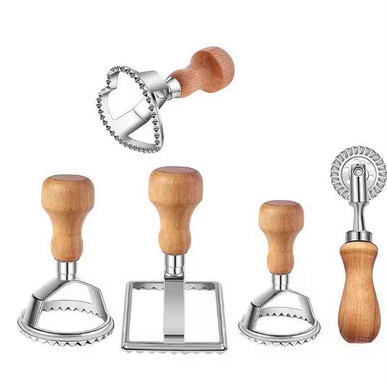 Kitchen Baking Dumpling Lace Embossing Stamp Press Wheel Pasta Making Children Ravioli Maker Cutter Set With Wooden Handle