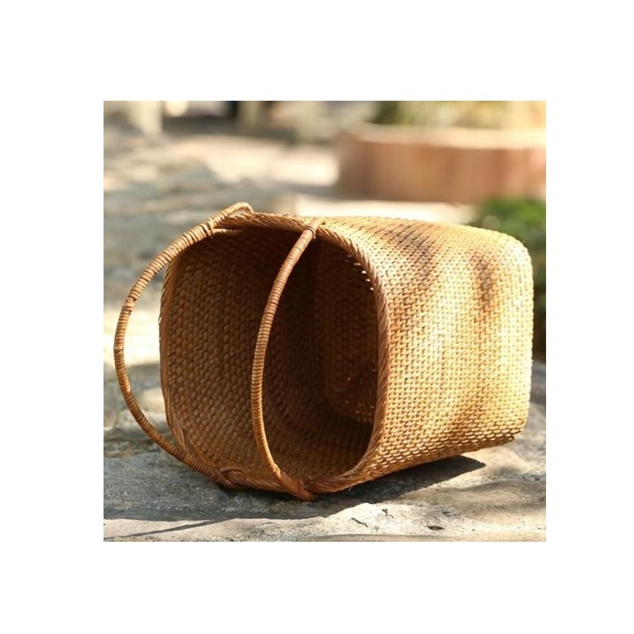 Antique Rattan Basket Wholesale Supplier Customized Wooden Rattan Fruit Storage Basket Manufacturer