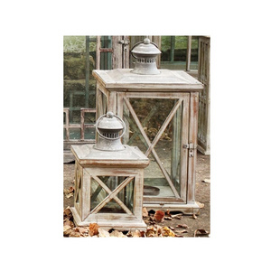 Unique Bulk Home Decorative Glass and Wooden Lantern With Handle Luxury Design Polish Finishing Handmade Candle Jar