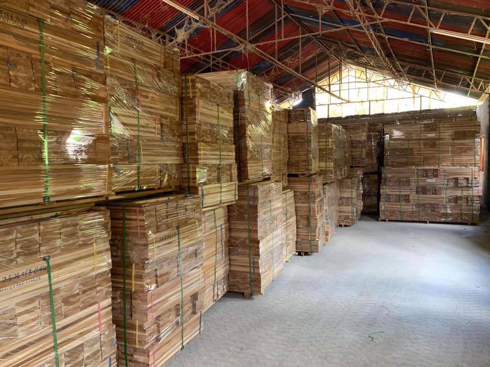 High Quality Wood Teak Timber Cheap Price Export India Solid Natural Wood 10mm-700mm Industrial Kiln Dried Rough/ S4S Apartment