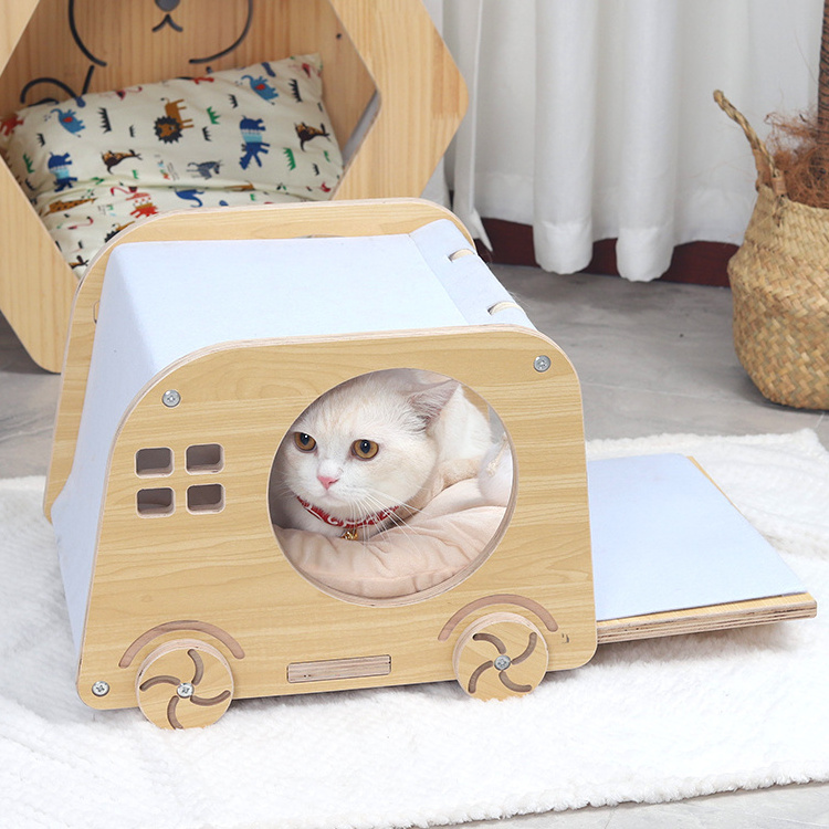 Hot Sale Pet Small Animal Kennel House Modern Design Movable Cat House Car Customize DIY Pet House