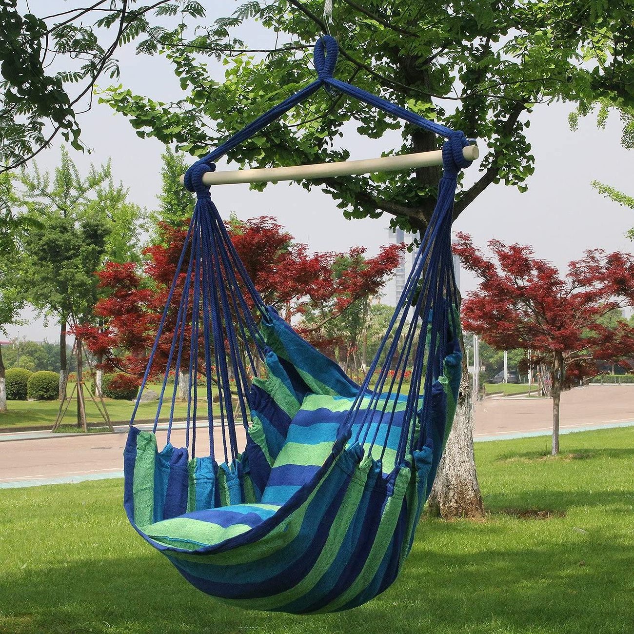 WOQI Outdoor Portable Hanging Macrame Swing Hammock Chair with Pocket Rope Swing Lawn Chair