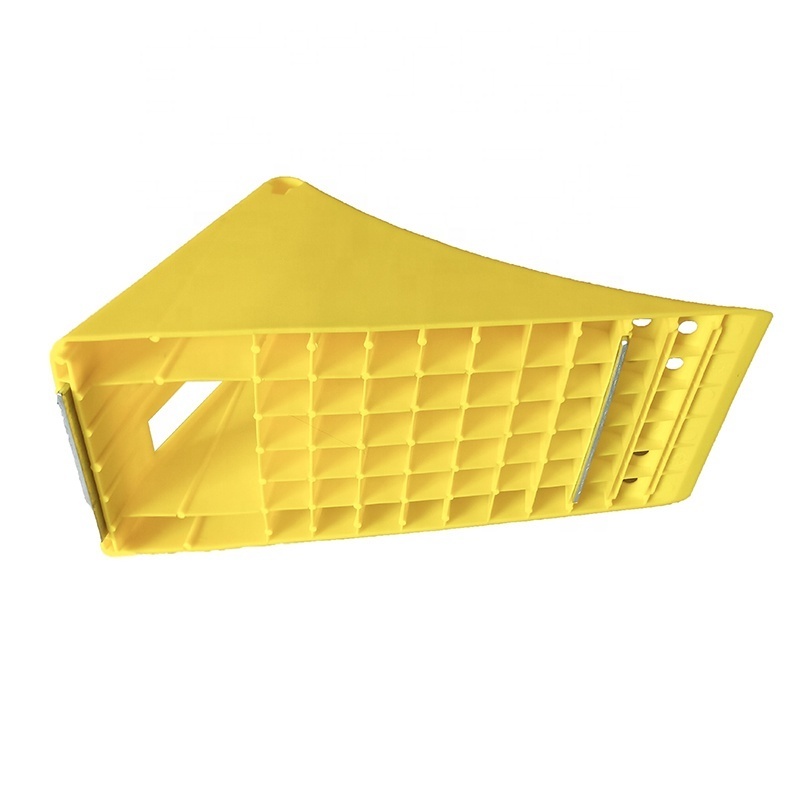 GT-03P HDPE Yellow Plastic Truck Wheel Chock Stopper