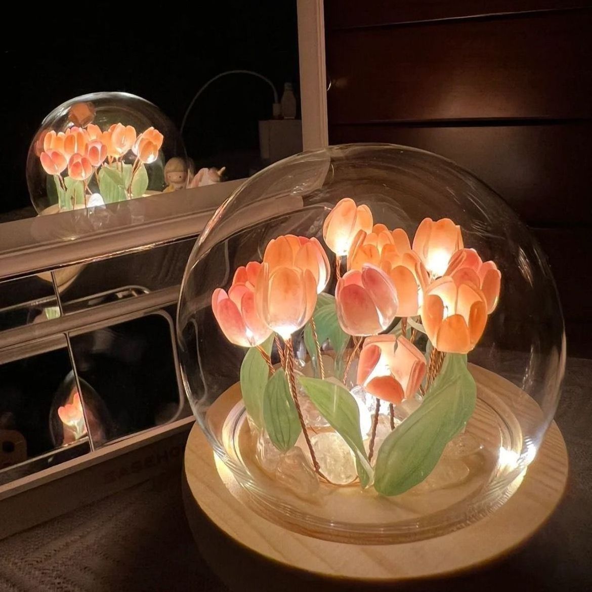 Hot Sale Creative Pink/purple Flower Bedroom Decoration Glass Cover Led Night Lights Battery Flower Lampara De Tulipan For Gift