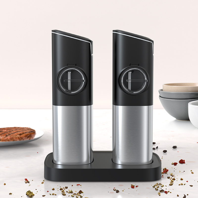 Newest Electric Automatic Salt And Pepper Grinder Set Adjustable Coarseness Battery Powered Refillable Pepper Grinder