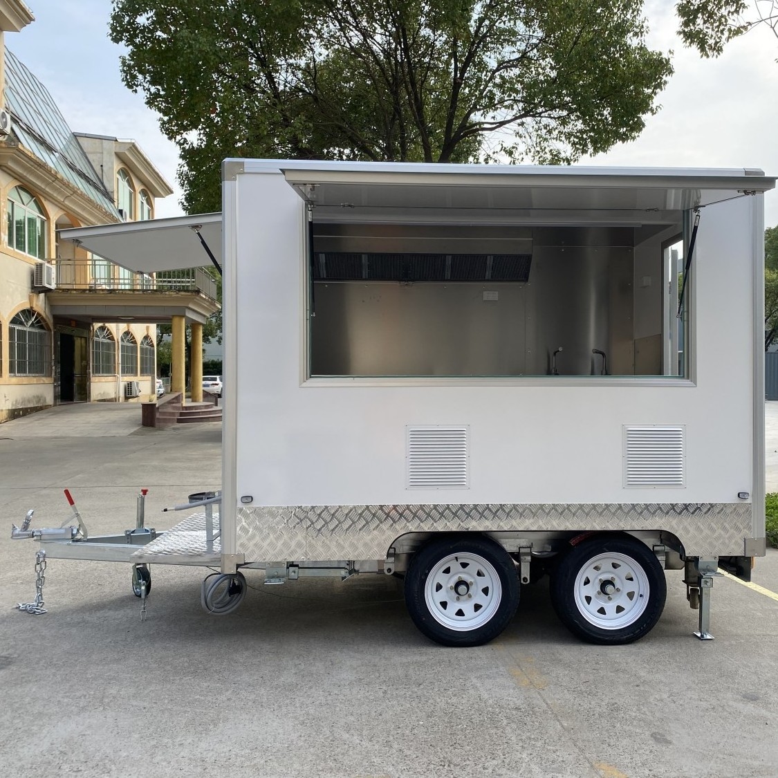 Stainless Steel Customized Food Kiosk Mobile Food Truck With Full Kitchen united states