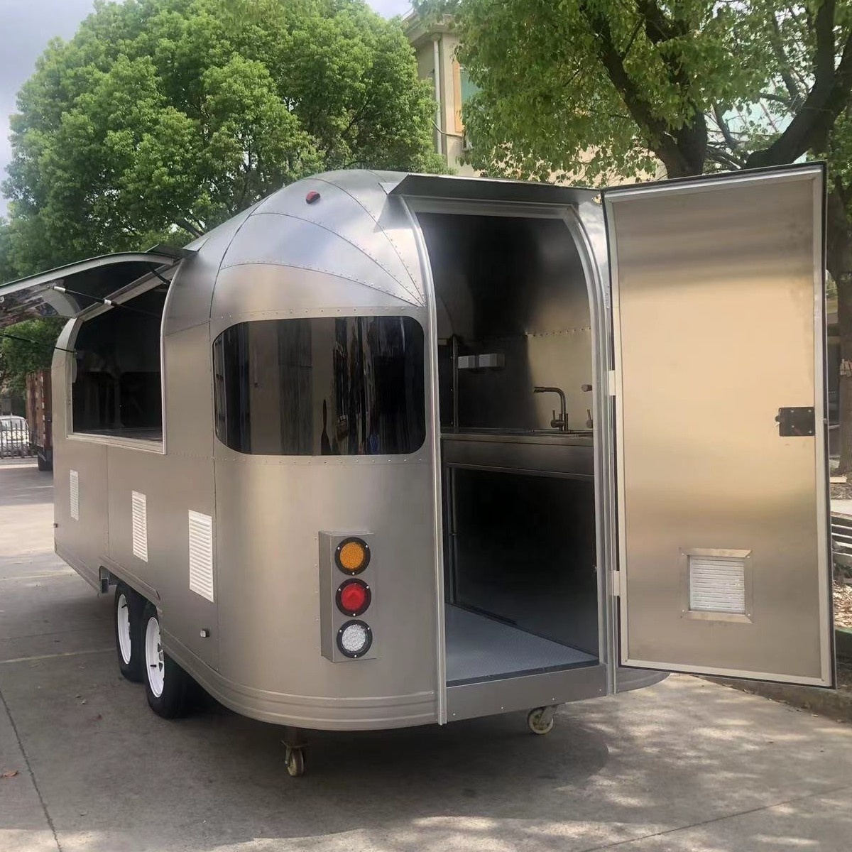 Camper Trailer Airstream Mobile Food Trailer Fully Equipped Ice Cream Coffee Fast Food Truck For Sale