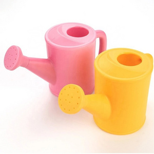 700ML PE Colorful Children Outdoor Garden Plant Plastic Indoor Watering Can in bulk for Kids