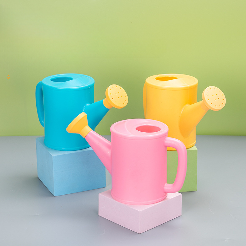 700ML bulk colorful PP plastic mini kids watering can for kids