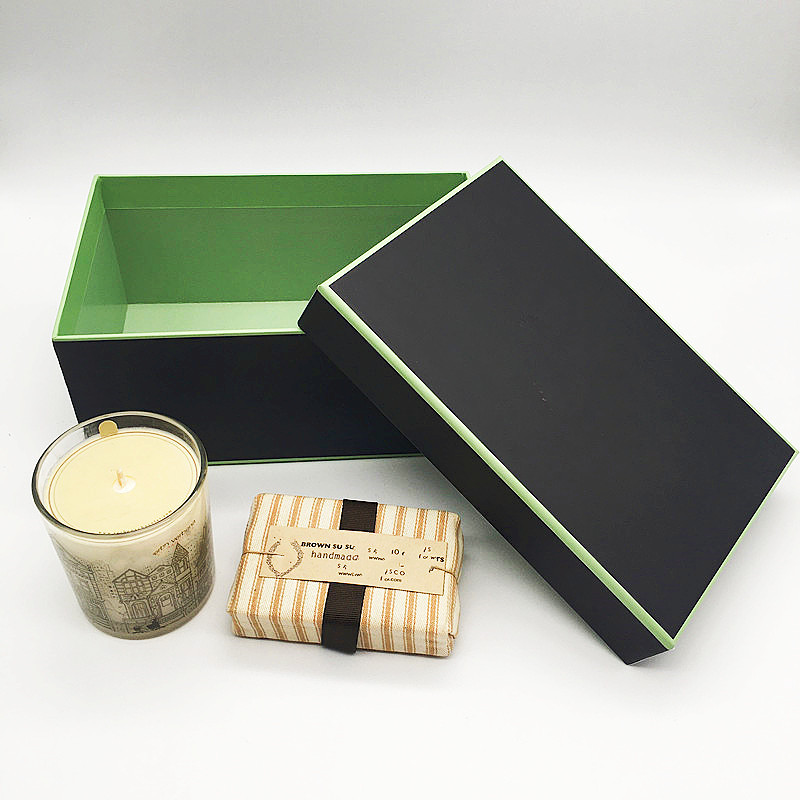 Luxury Gift Brooch Candy Packaging Custom high quality top and base box small gift box for candle cup and toilet soap