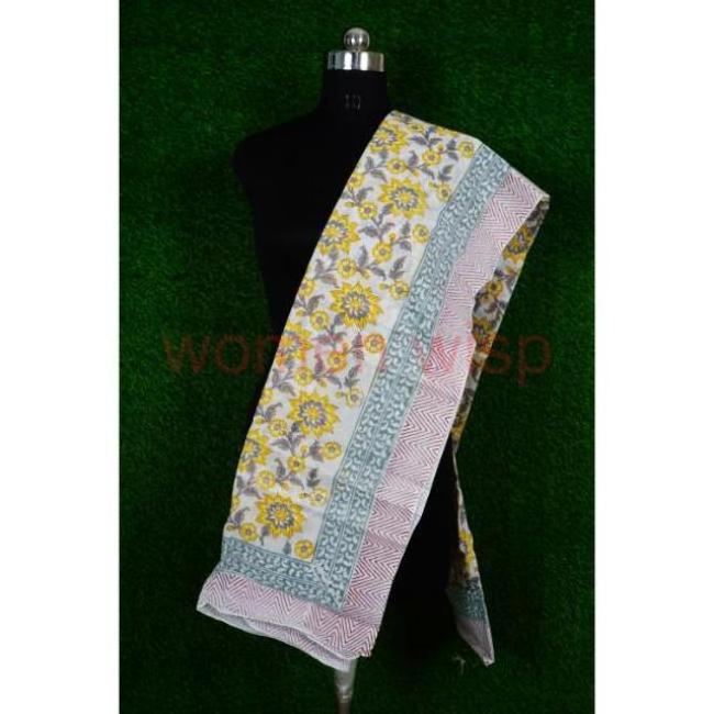 Manufacturer Wholesale Custom 100% cotton fabric Beach Towel Sarong for women wear best quality